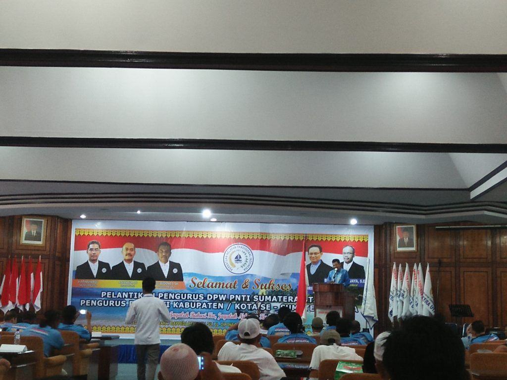 [Foto] Tengku Erry Saat Pelantikan DPW PNTI Sumut (9)