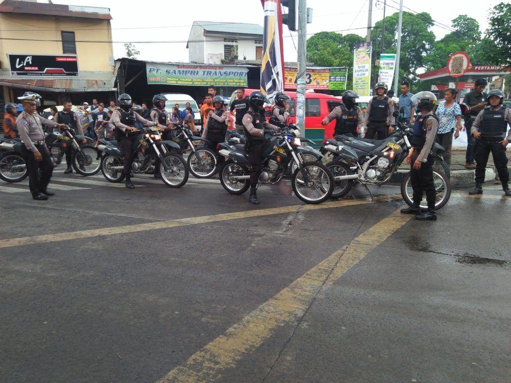 Demo Buruh Medan, Foto Panggung 
