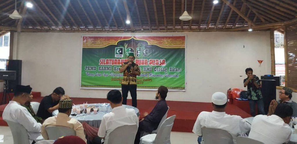 HMI dan KAHMI Batam Gelar Buka Puasa