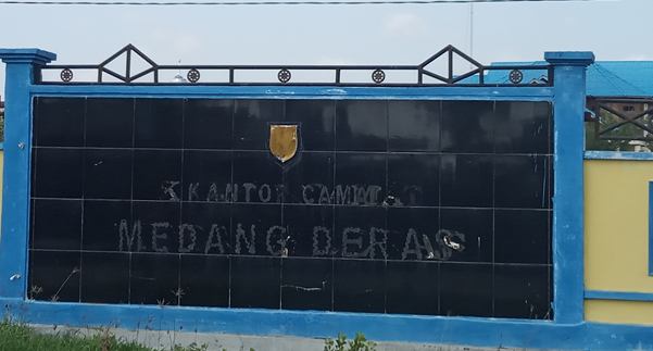 Soal Gerbang Utama