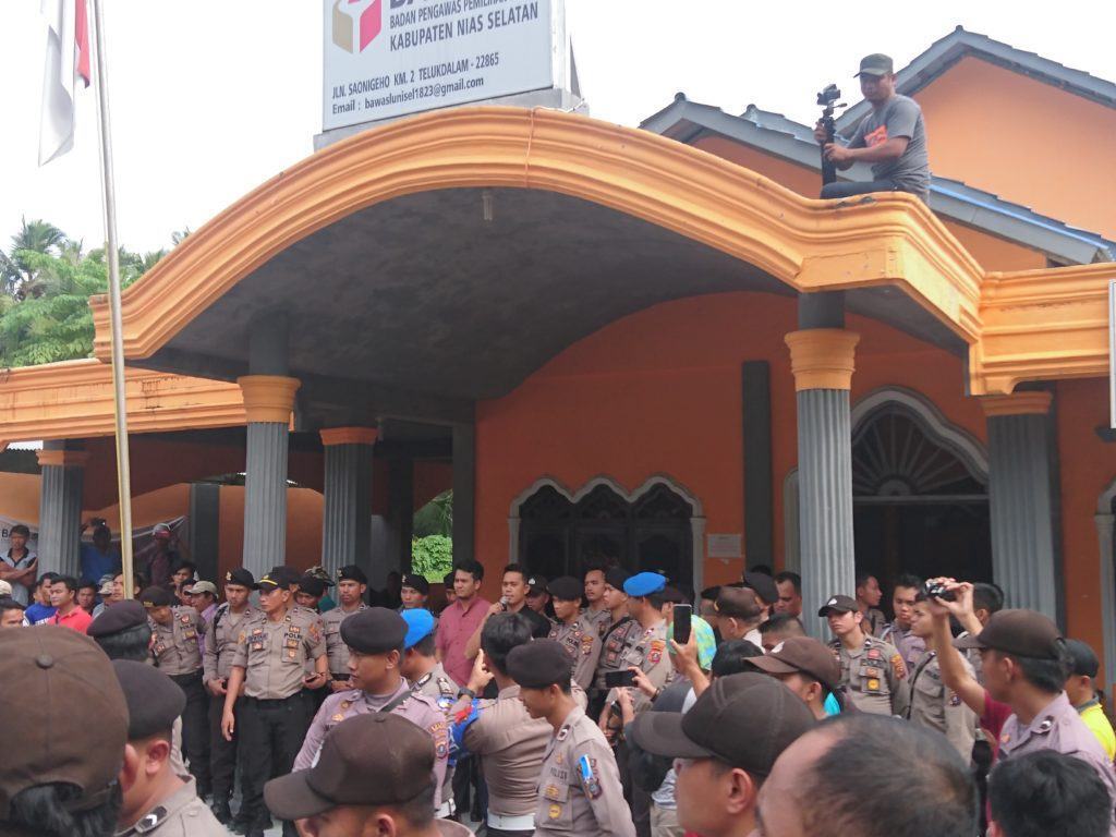 Masyarakat Nias Selatan
