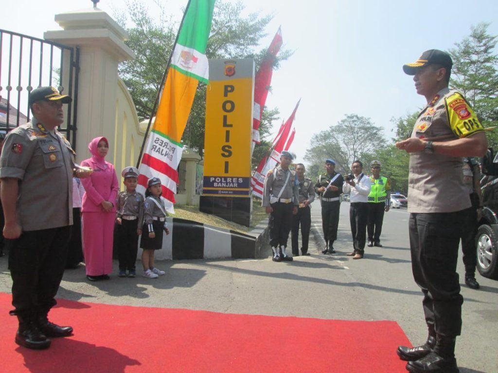 Baru Pertama Kali Datang
