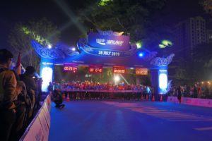 Pelari Sabang Sampai Merauke Memeriahkan Acara Pocari Sweat Run Bandung 2019