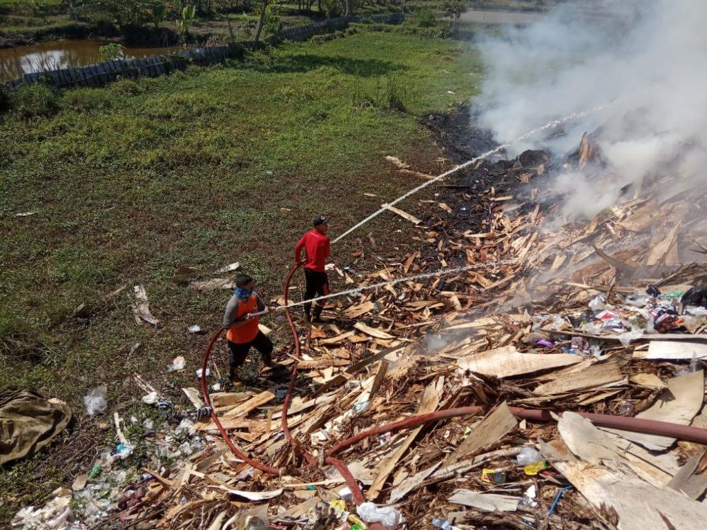 Tempat Pembuangan Limbah, Milik PT WBI Terbakar di Cilacap