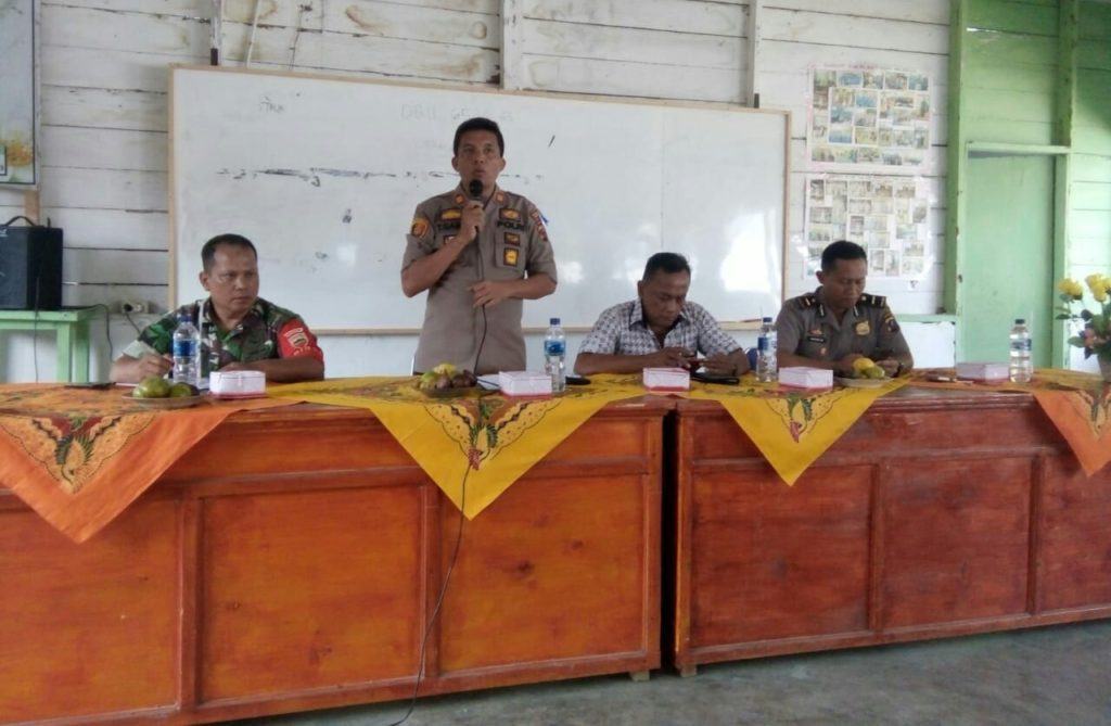 Kapolsek Bilah Hulu, Berbagi Ilmu Pengetahuan dengan Masyarakat Desa Perbaungan