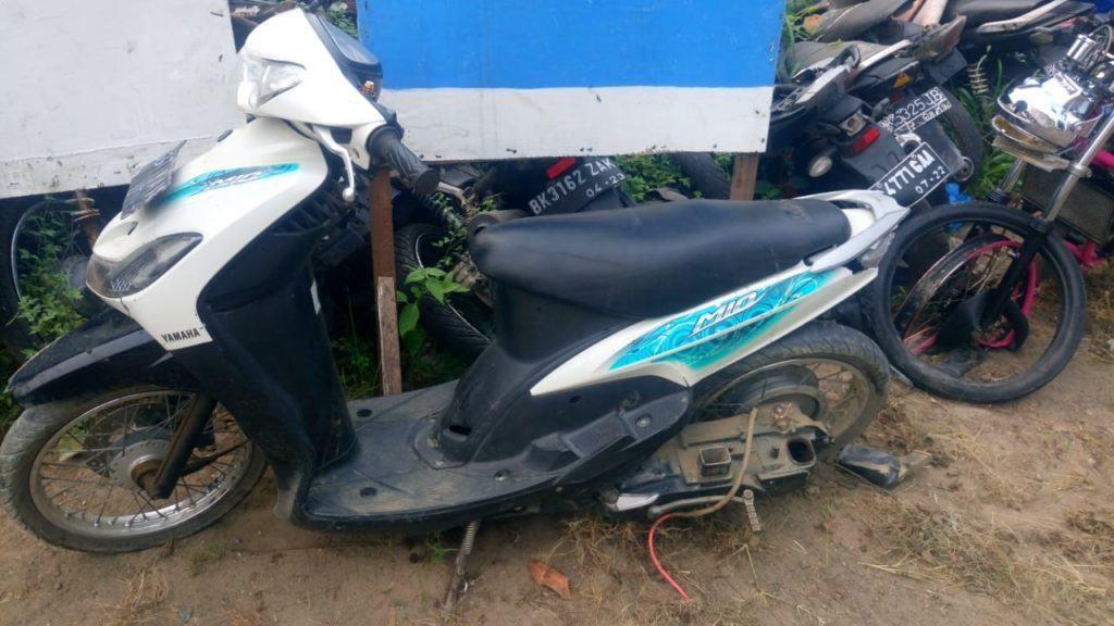 Kecelakaan Labuhanbatu Selatan, Benturan Antar Yamaha Mio dan Kawasaki Ninja 