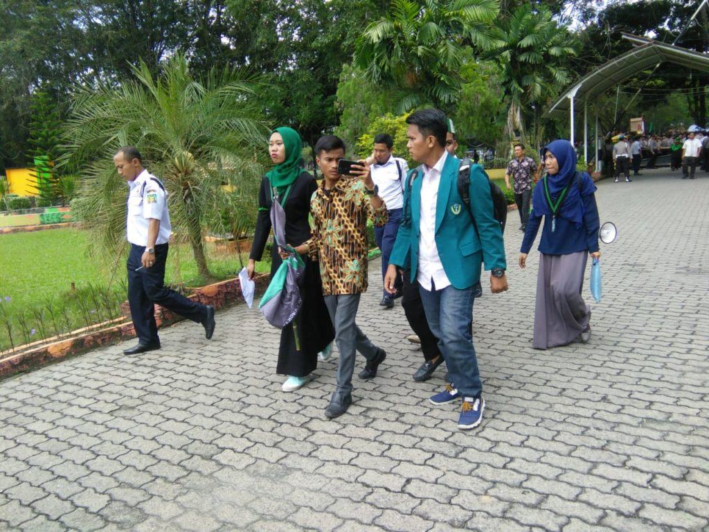 HMI Cabang Langkat, Kadis Pendidikan Temui Mahasiswa di Gedung DPRD