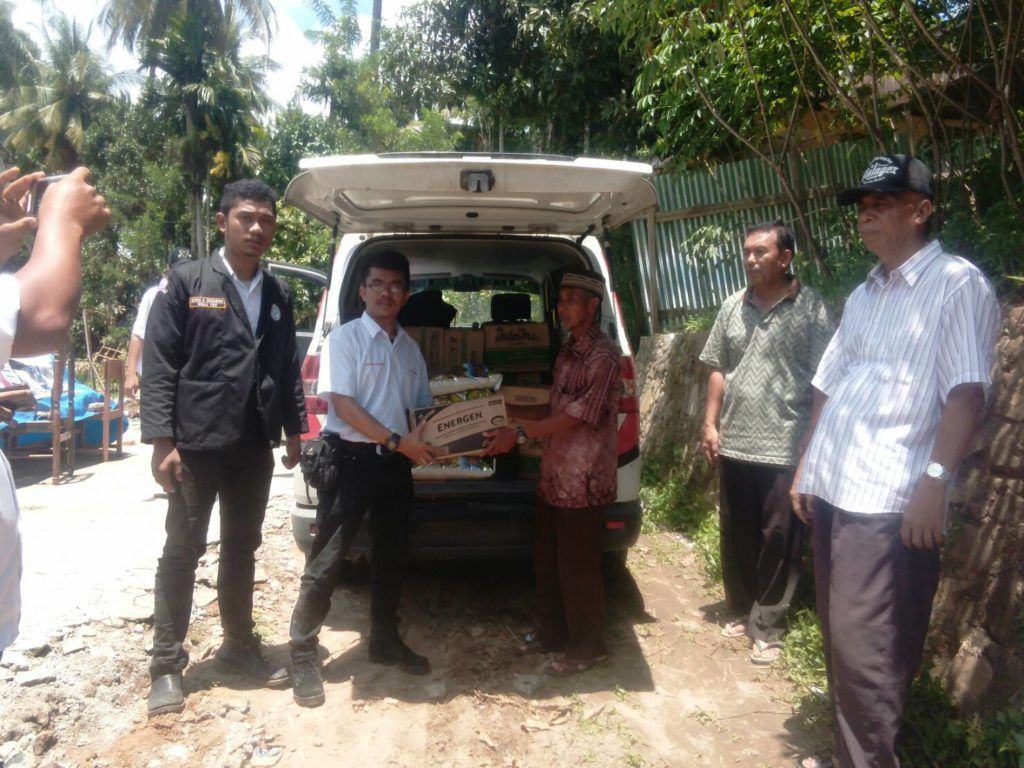 DPD DEMA Pospera Sumut dan Unimed Serahkan Bantuan Kepada korban Banjir Padang Sidempuan (2)