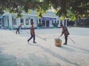 FKPPI Rayon 11/KP Kota Pinang Gagas Program Bersihkan Rumah Ibadah