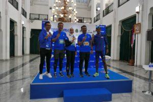 Pelari Sabang Sampai Merauke Memeriahkan Acara Pocari Sweat Run Bandung 2019