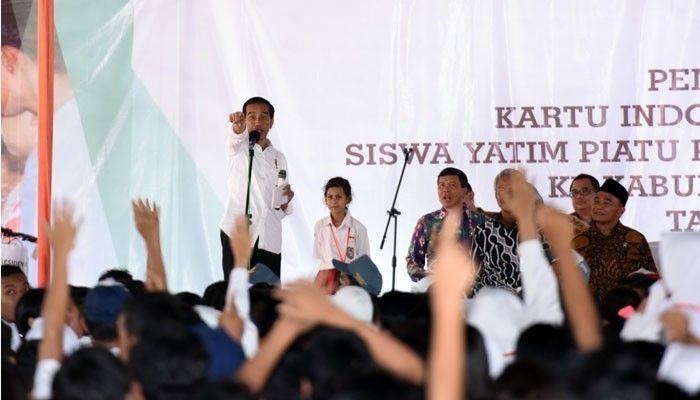 Jokowi serahkan KIP di Boyolali