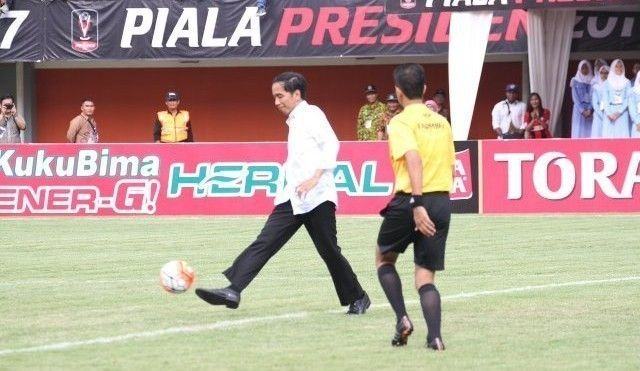 Net/Jokowi buka Piala Presiden 2017