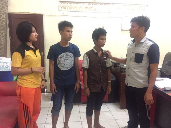 Kedua kakak beradik masuk penjara akibat curi tas