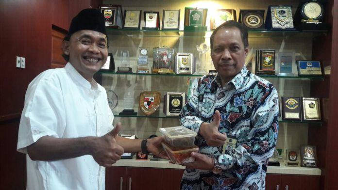 Rendang 212, Kuliner Berbasis Online