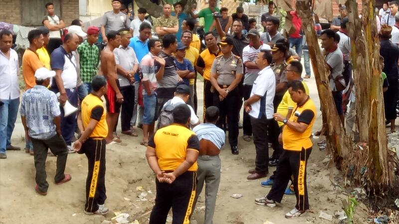 Putuskan Jalan Lintas Lembu, Warga Nilai PT.Socfindo Arogan