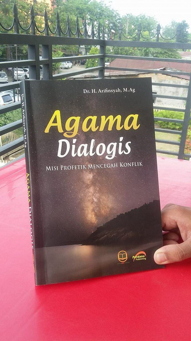 Resensi Buku: Agama Dialogis (Misi Profetik Mencegah Konflik)