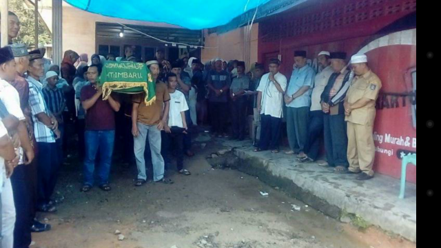 Ricky Menyusul Elfrida, Menghembuskan Nafas Terakhir