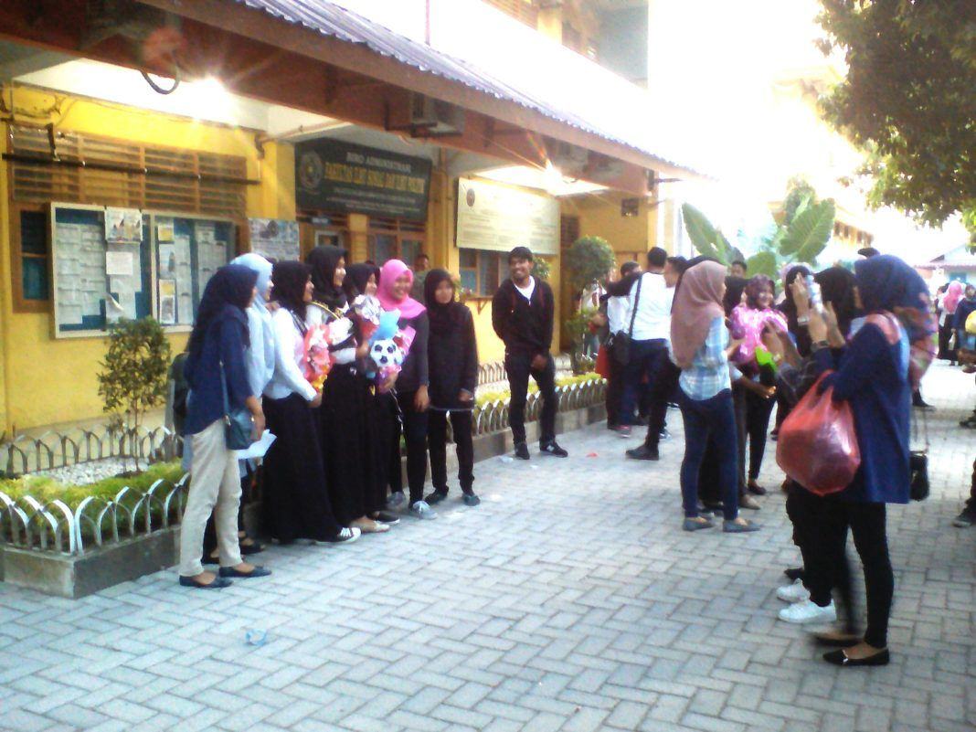 Selesai Sidang Meja Hijau, 33 Mahasiswa IKS UMSU Siap Wisuda