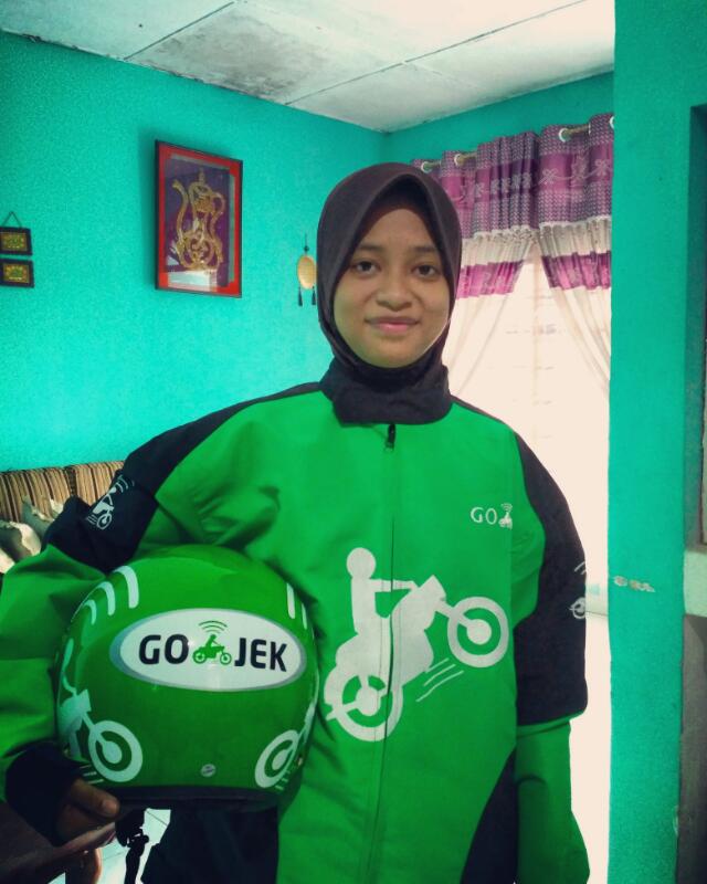 Semangat Driver Gojek Dalam Mengarungi Kerasnya SNMPTN