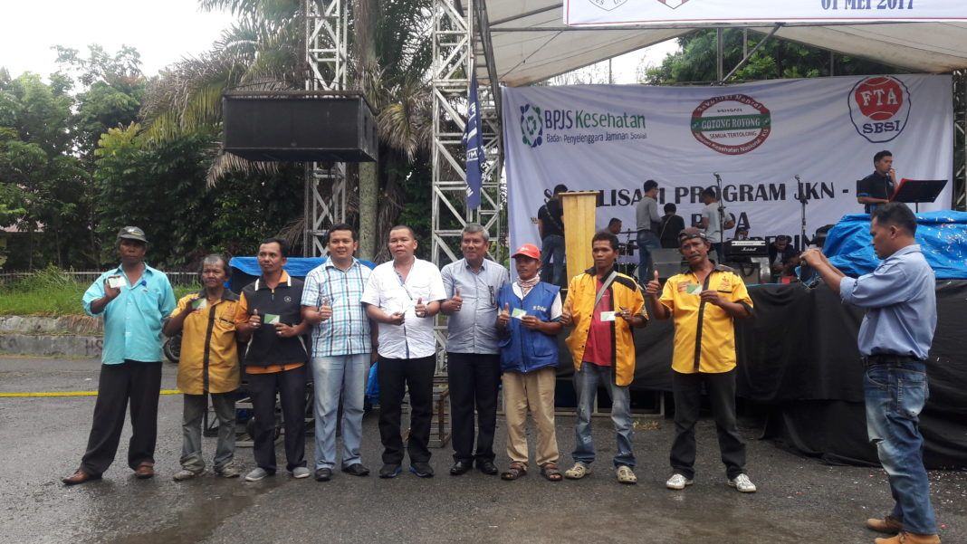 Demo Buruh Siantar