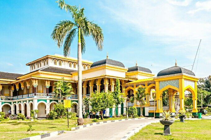 Istana Maimun
