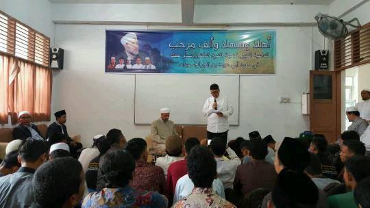 Kuliah Umum Bassam Daud