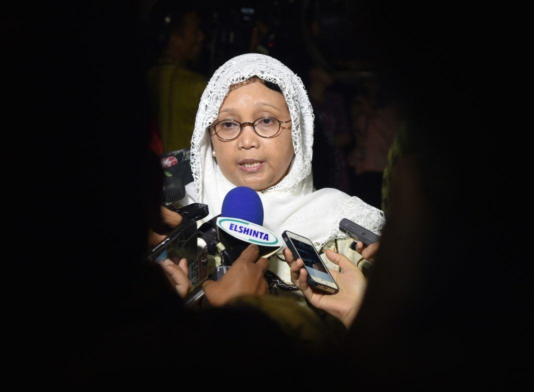 Foto: Menlu Retno Marsudi usai Sidang Kabinet Paripurna menjawab pertanyaan wartawan di Istana Kepresidenan Bogor, Jawa Barat, Senin (29/5).