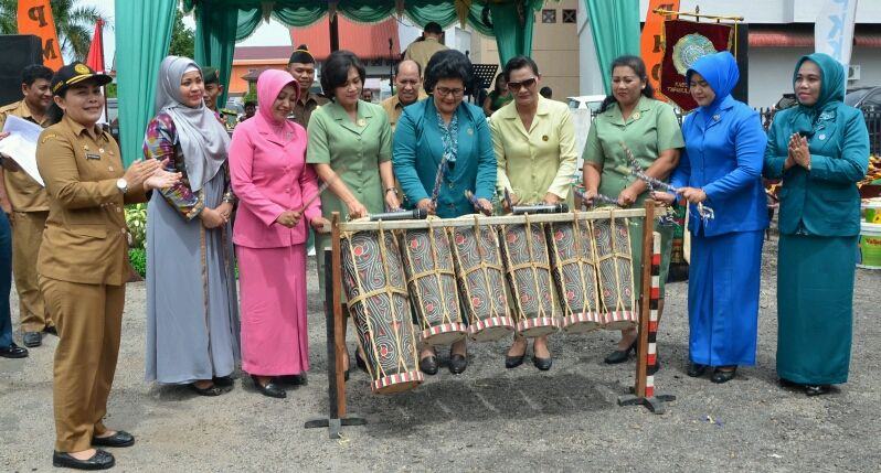 Pencanangan Bulan Bhakti Gotong Royong