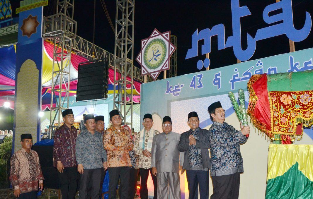 Bupati Tapteng membuka MTQ