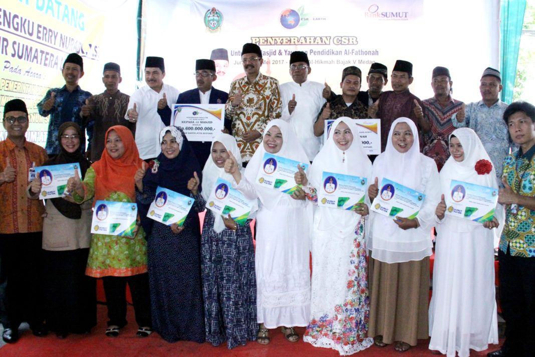 Bantu Masjid dan sekolah Erry