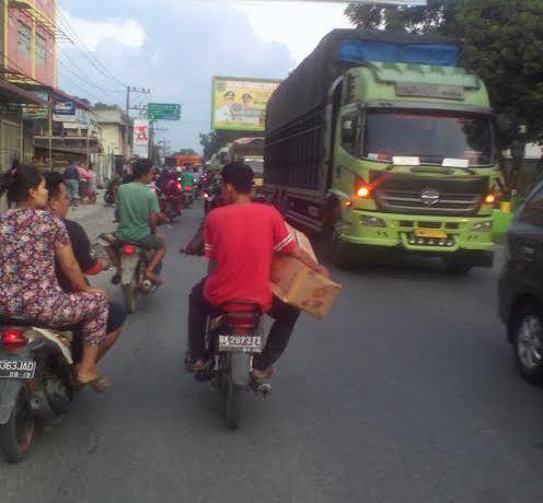 Arus Mudik di Labura