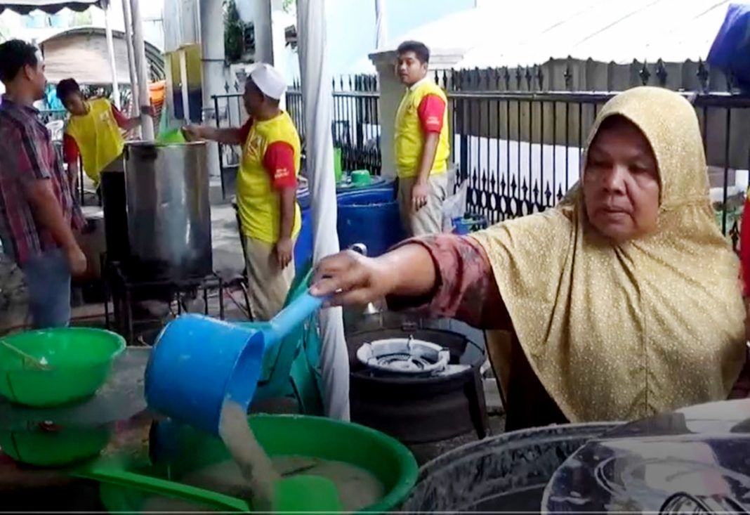 Bubur Kanji Rumbi Masjid Aceh Sepakat