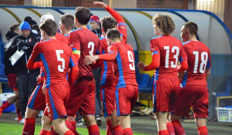 Para pemain Timnas Republik Cheska U-20 di Turnamen Toulon. (istimewa)