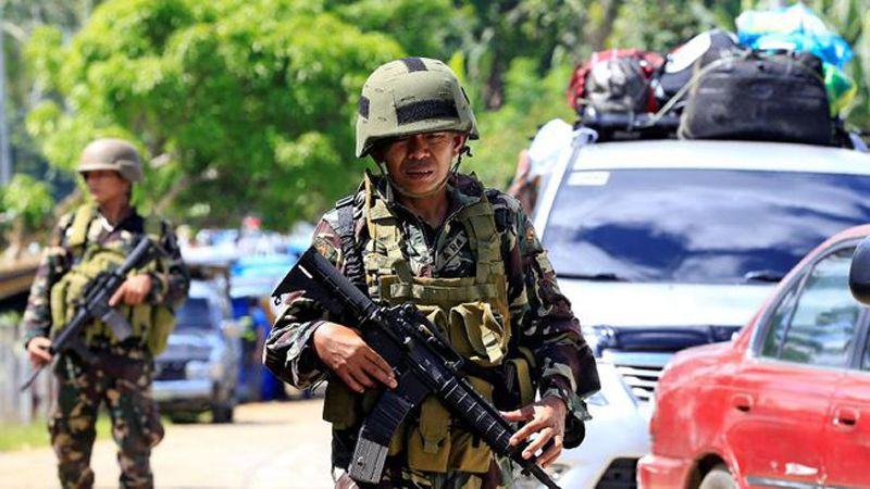Pasukan keamanan Filipina telah menangkap salah satu pentolan militan ISIS di Marawi. (REUTERS/Romeo Ranoco)
