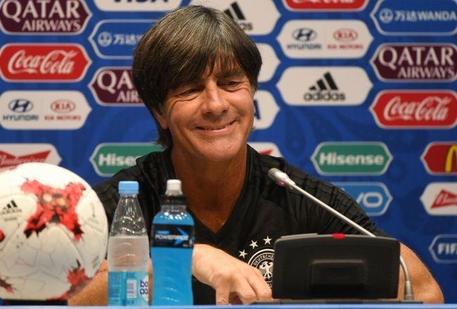 Joachim Loew (PATRIK STOLLARZ / AFP)
