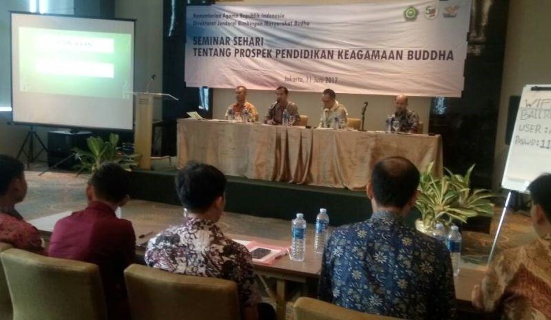 Foto: Kementerian Agama menggelar seminar penguatan regulasi pendidikan keagamaan Buddha.
