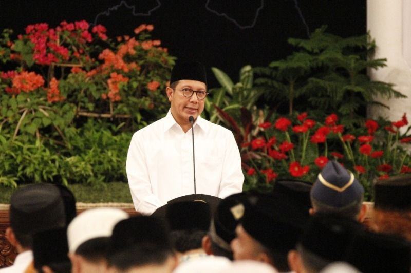 Foto: Menag Lukman Hakim Saifuddin beri sambutan pada Peringatan Nuzulul Quran di Istana Negara.