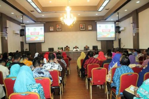 Foto: Suasana rapat persiapan HUT ke-427 Kota Medan di Ruang Rapat III Kantor Walikota Medan, Kamis (15/6).