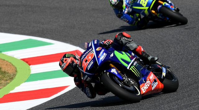Foto: Pembalap Movistar Yamaha, Maverick Vinales beraksi pada kualifikasi MotoGP Italia 2017 di Sirkuit Mugello. (Vincenzo PINTO / AFP)