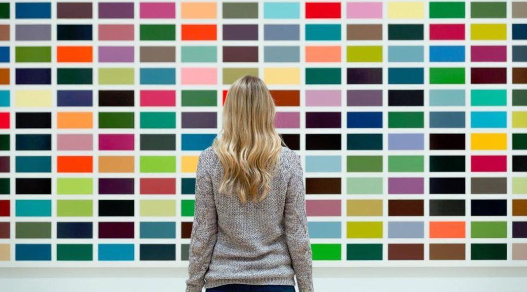 Ingin tahu apa warna Anda dan artinya berdasarkan bulan lahir? Simak di sini. Sumber foto: popsugar.com.
