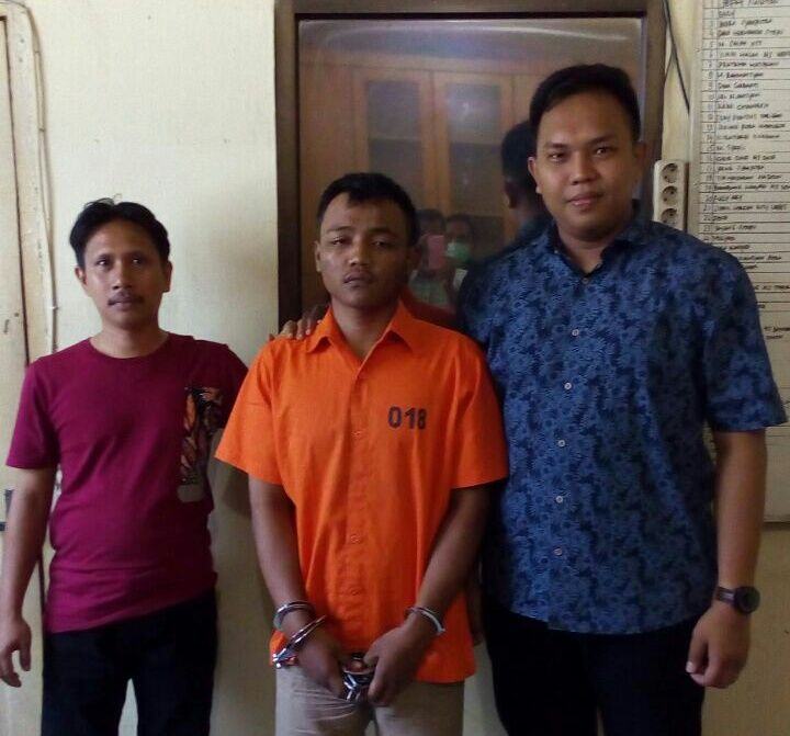 Curi Sepeda Motor Driver Gojek