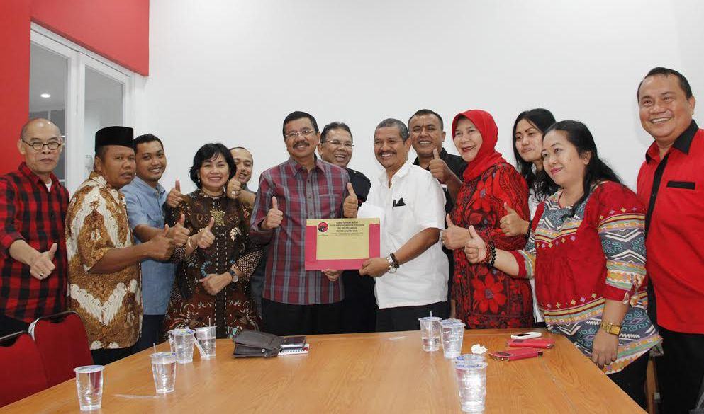 Daftar ke PDI Perjuangan Erry