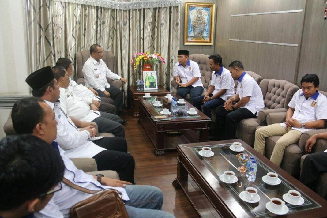Foto: Wakil Walikota Medan Ir Akhyar Nasution terima audiensi dari ICMI Muda Kota Medan di Kantor Walikota Medan, Rabu (19/7).