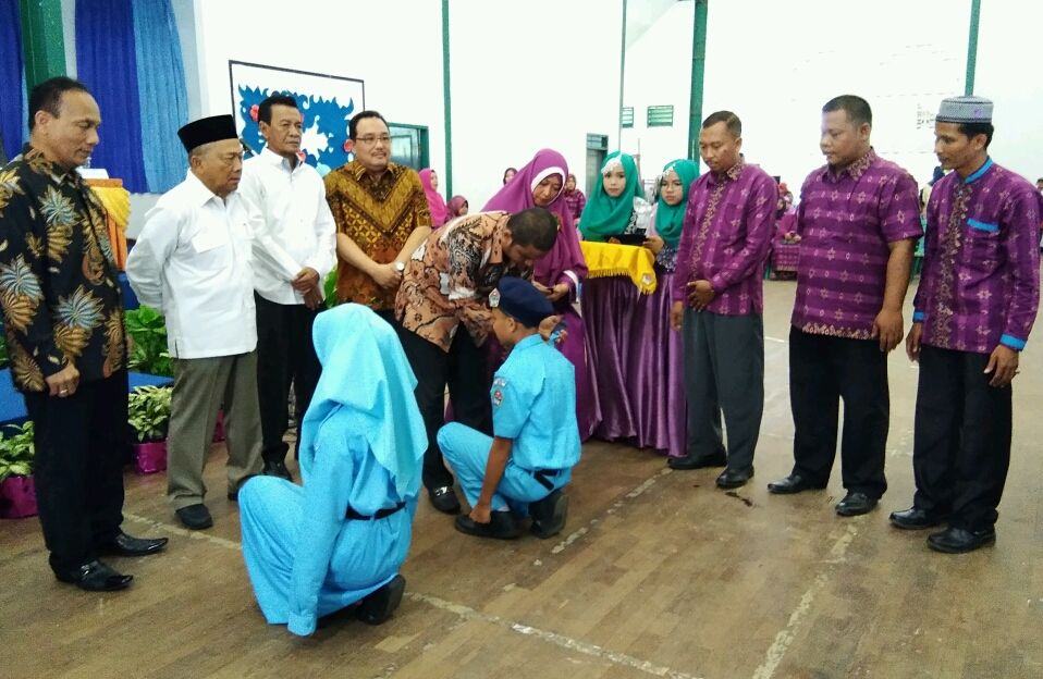 Bupati Kukuhkan