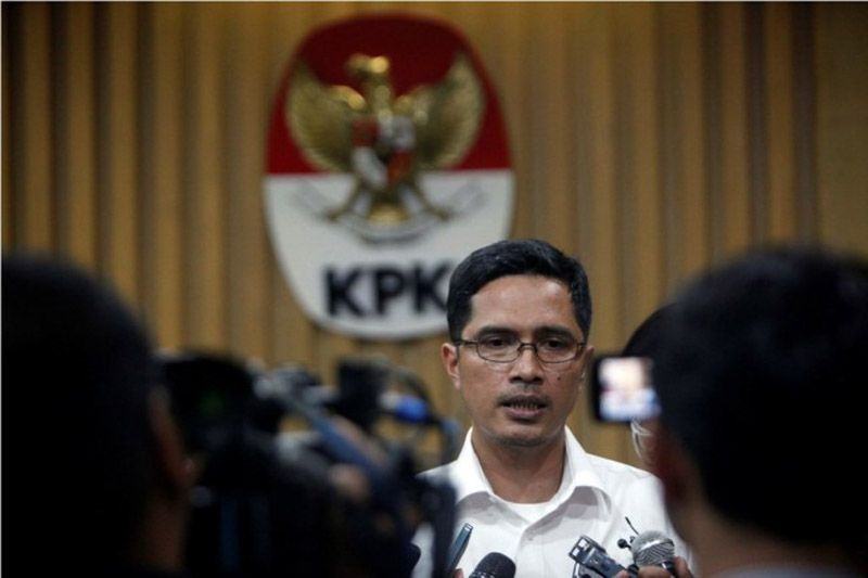 Foto: Juru Bicara KPK Febri Diansyah menyampaikan, pihaknya menetapkan tiga tersangka baru kasus gratifikasi.