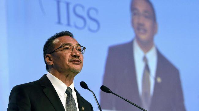 Menhan Malaysia Hishammuddin Tun Hussein menyatakan ASEAN harus mewaspadai masuknya militan ISIS ke kawasan setela kalah dati Irak di Mosul. (AFP PHOTO / Roslan RAHMAN)