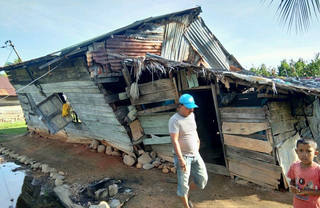Rumah Nenek Paruh Baya