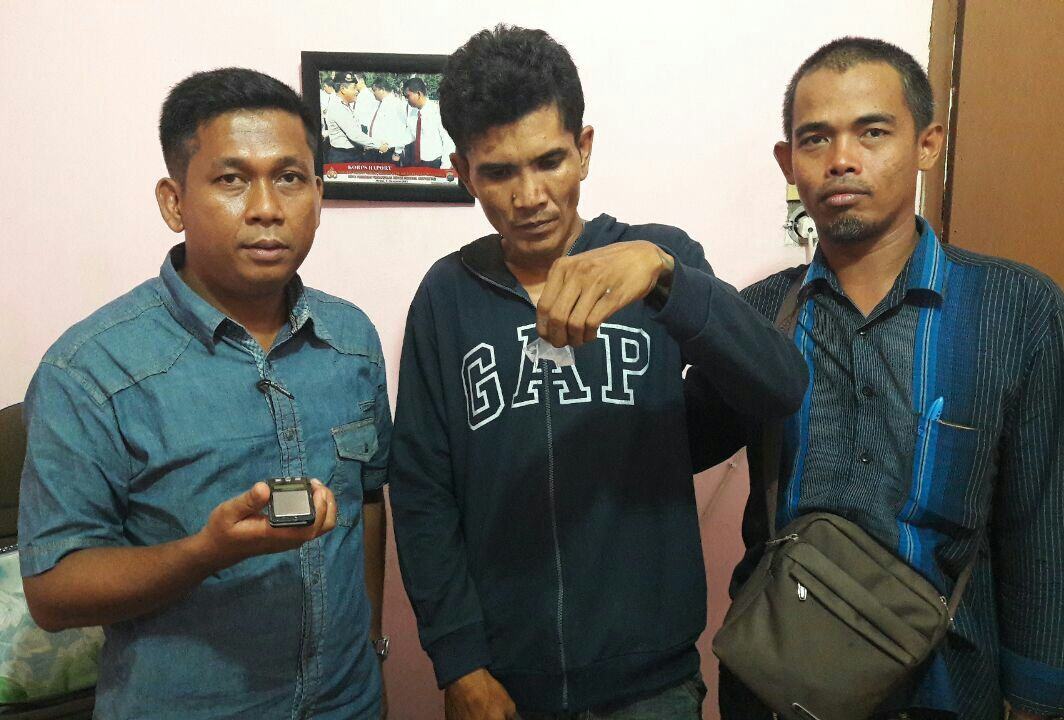Asyik Nonton Bilyard