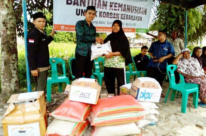 DPP Permata Serahkan Bantuan