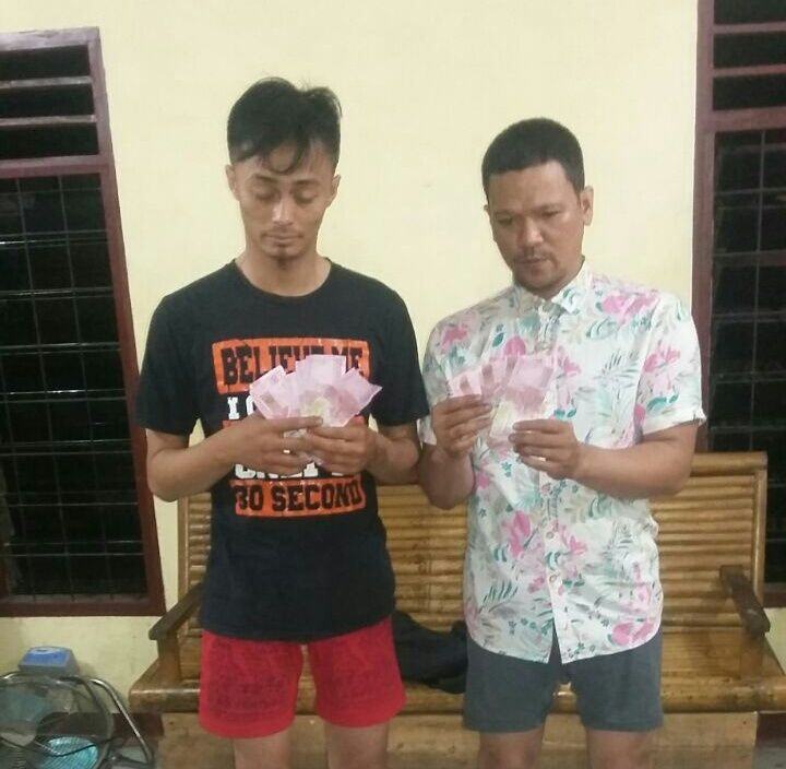 Dua Pengedar Upal